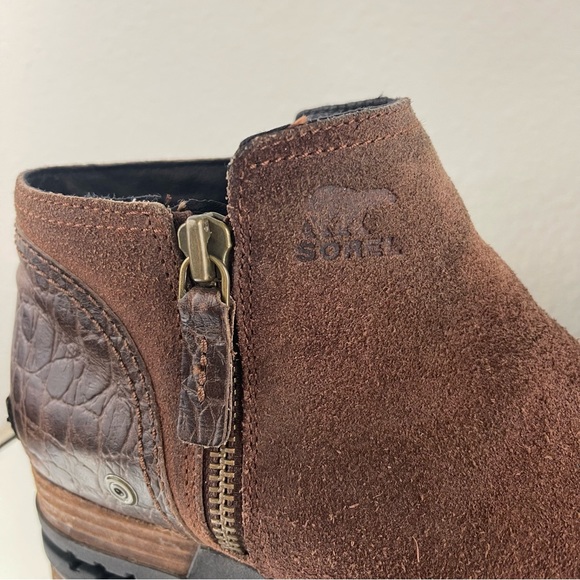 SOREL Dark Brown Full Grain Suede Leather Side Zipper Major Low Ankle Booties - Picture 6 of 13